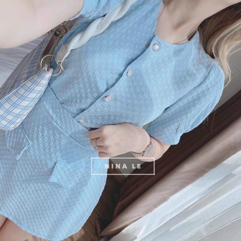 Sét áo và chân váy nữ áo tay bồng cài nút kèm chân váy chữ A thanh lịch