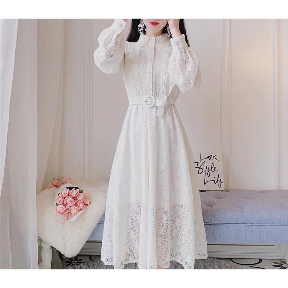 Váy ren dài thân kèm đai cổ thuyền