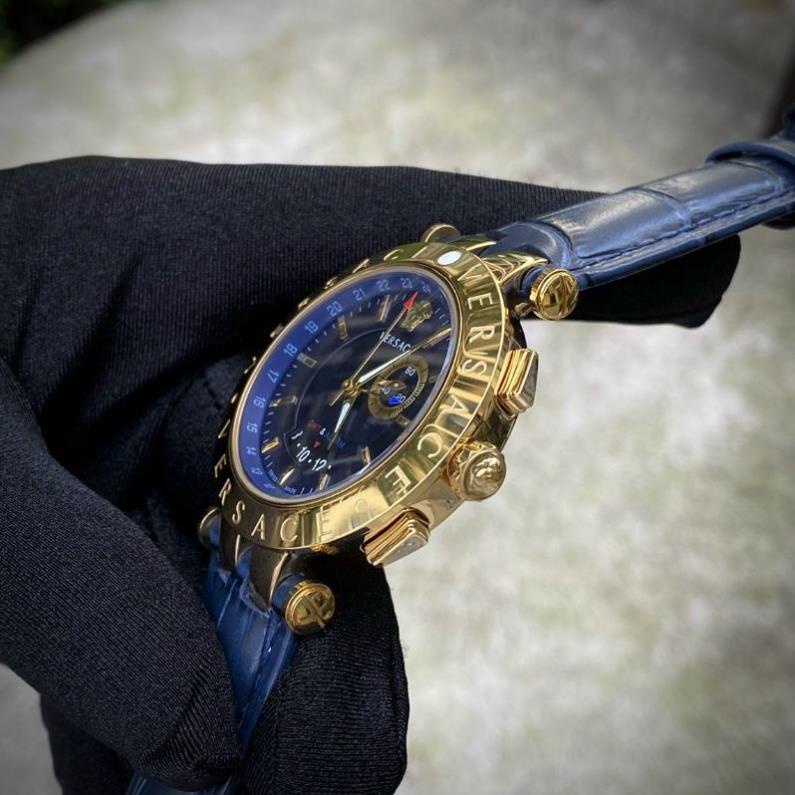 Đồng hồ nam nữ Versace dây thép không gỉ máy Thụy Sĩ size 43mm.