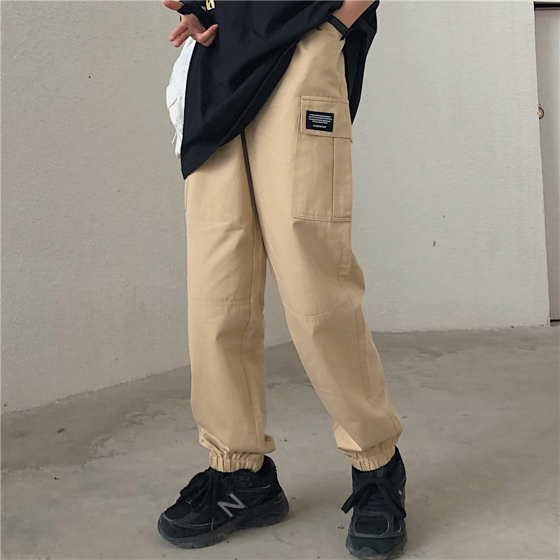 Quần lưng cao form rộng kiểu dáng hợp thời trang