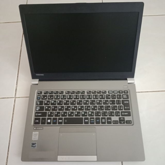 Laptop Toshiba Dynabook z30/i5/gen4/120/13.3 siêu di động