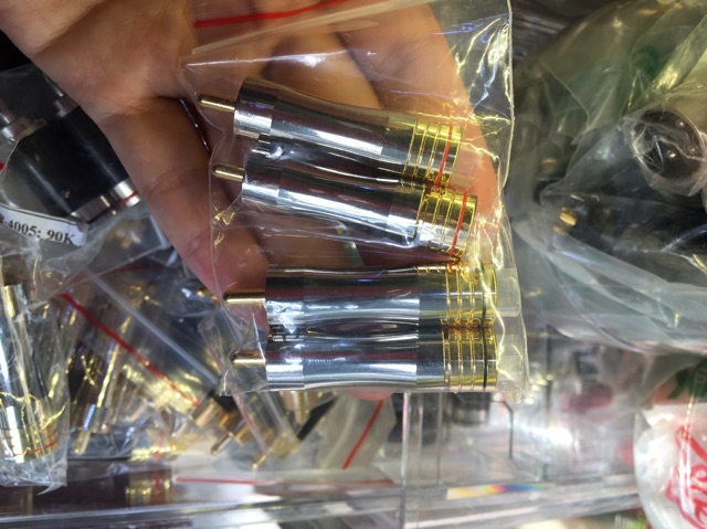 Jack rắc AV (RCA) cao cấp hàng Taiwan nhập khẩu chính hãng. Báo giá 1 Jack.