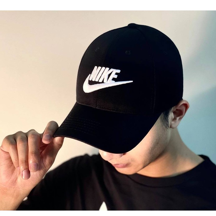 Nón kết lưỡi trai Mũ Like đen logo thêu trắng dành cho nam nữ Free size - Full hộp