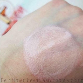 Kem Lót Catrice Prime And Fine 30ml