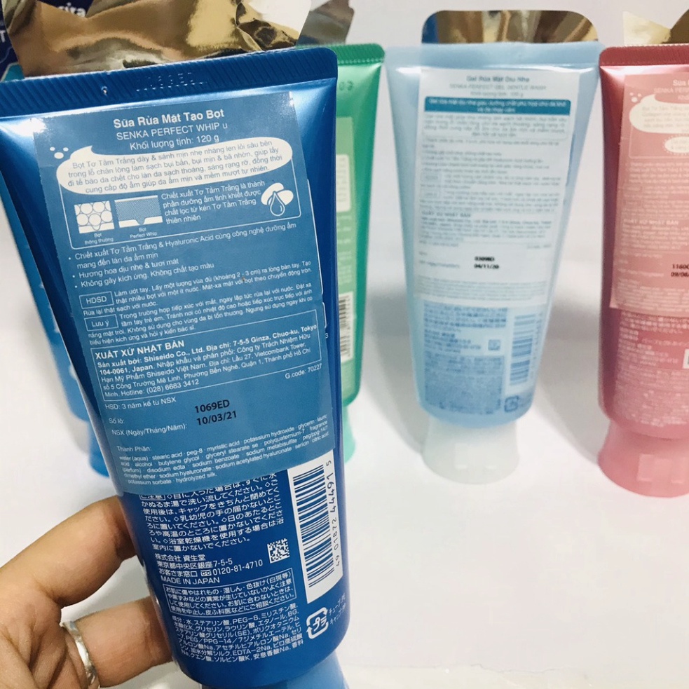 Sữa rửa mặt làm sạch da Senka Perfect Whip Nhật Bản 120g