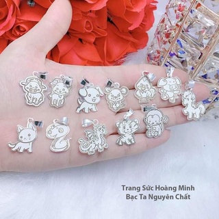 Mặt dây chuyền bạc hình con giáp theo năm sinh cho bé, mặt sau có thể khắc tên và ngày sinh cho bé yêu