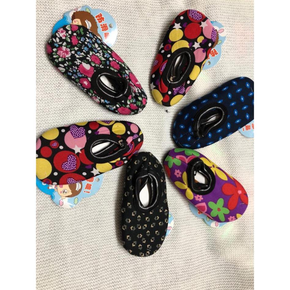 Hài lót bông giữ ấm chân cho bé đi trong nhà HN