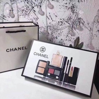 SÉT MỸ PHẨM 6 MÓN