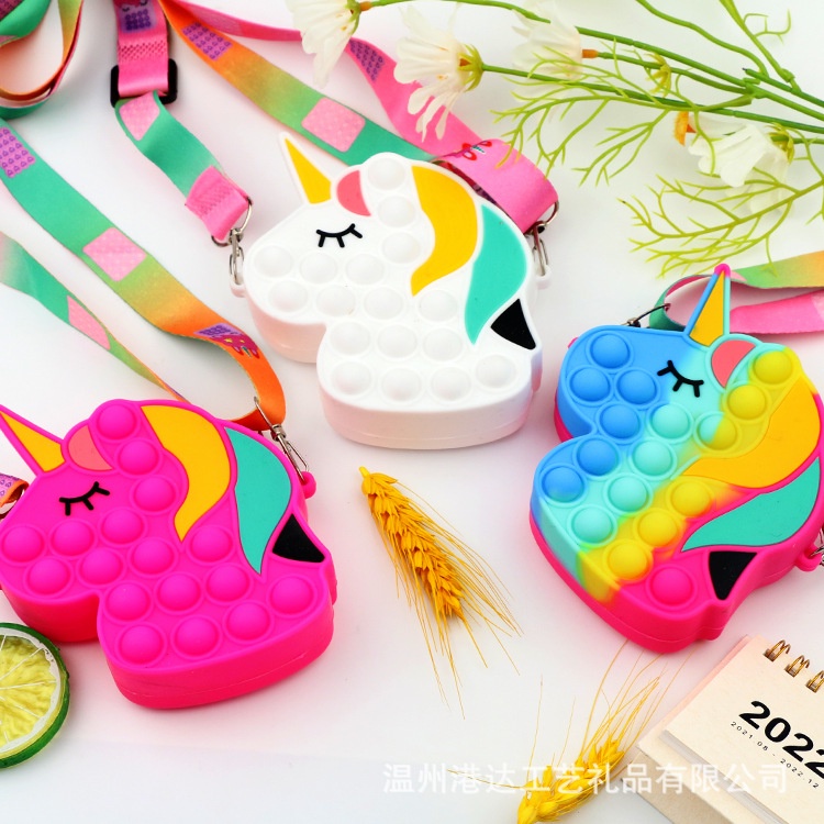 Túi đeo chéo cho bé gái kèm dây túi pop it kì lân mini cho bé đi chơi, du lịch tiện lợi E1076