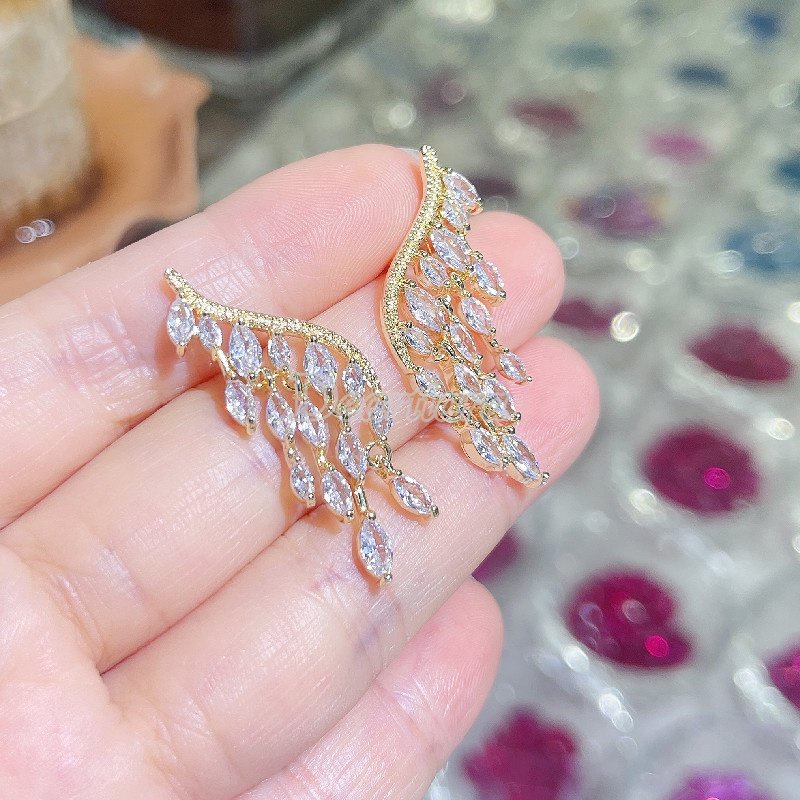 Bông Tai Hình Cánh Thiên Thần Đính Đá Zircon Tua Rua Thời Trang Nhật Hàn Cho Nữ
