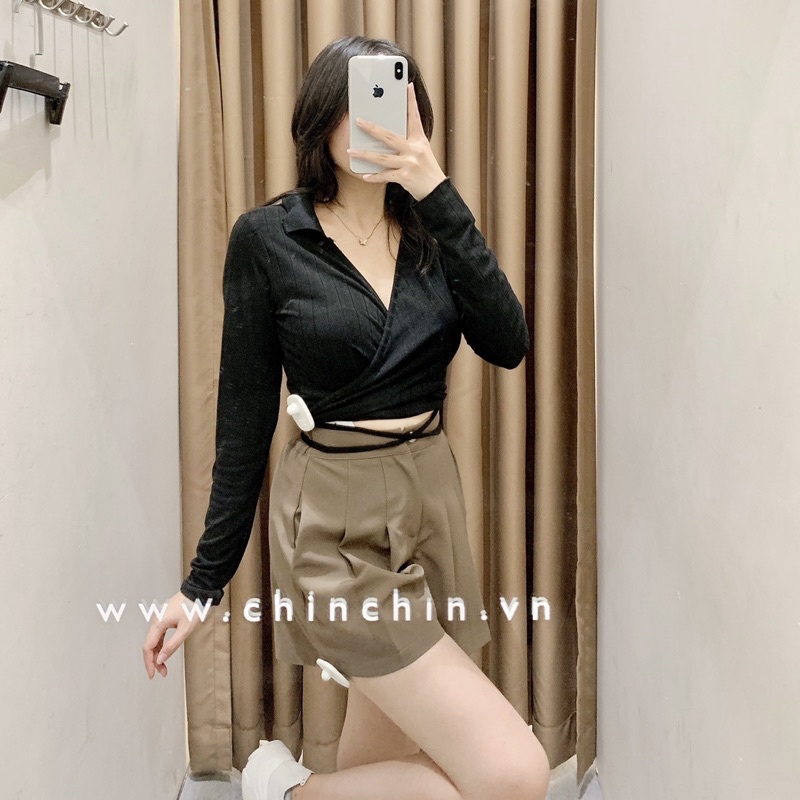 Áo croptop tay dài vạt chéo thắt eo