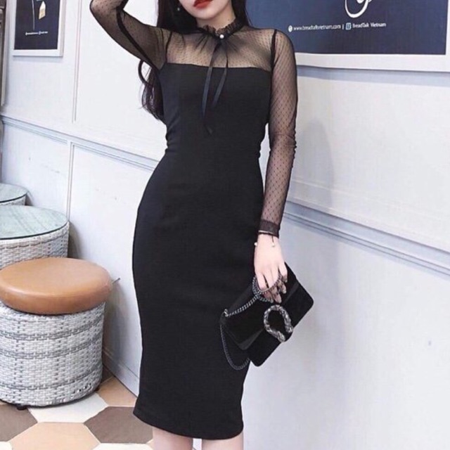 Đầm body pha ren hạt ngọc