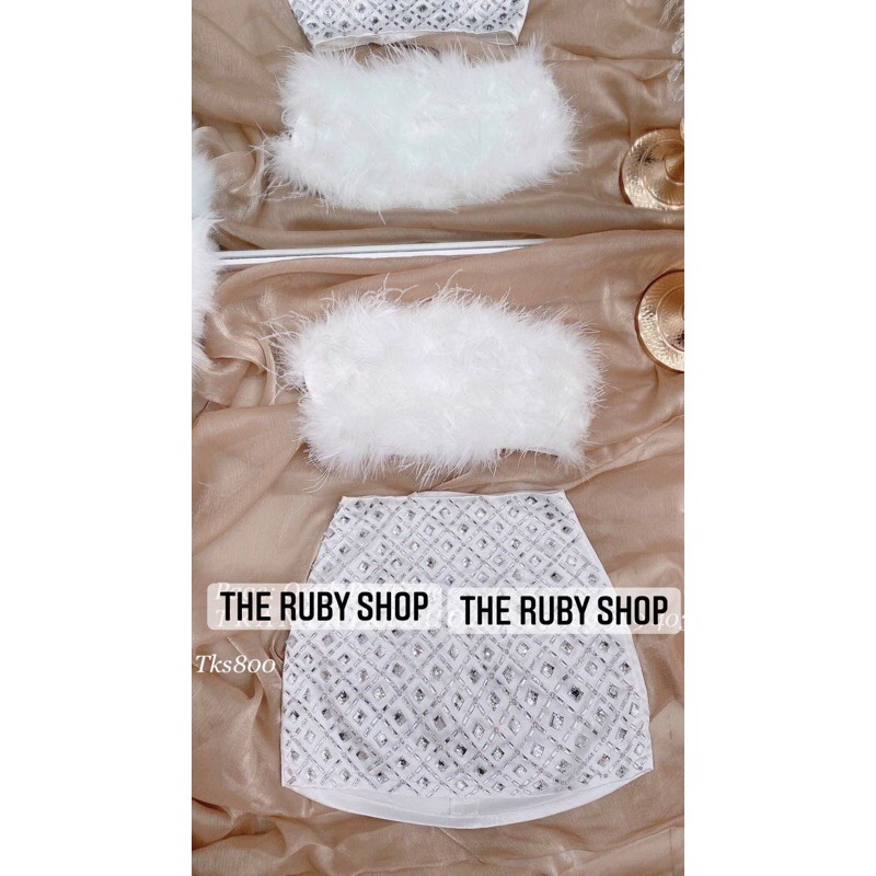 Sét áo lông và chân váy đính đá