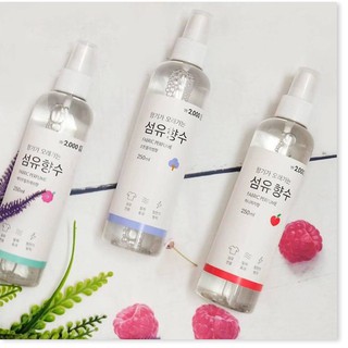 Xịt Thơm Quần Áo Fabric Perfume Daiso 250ml