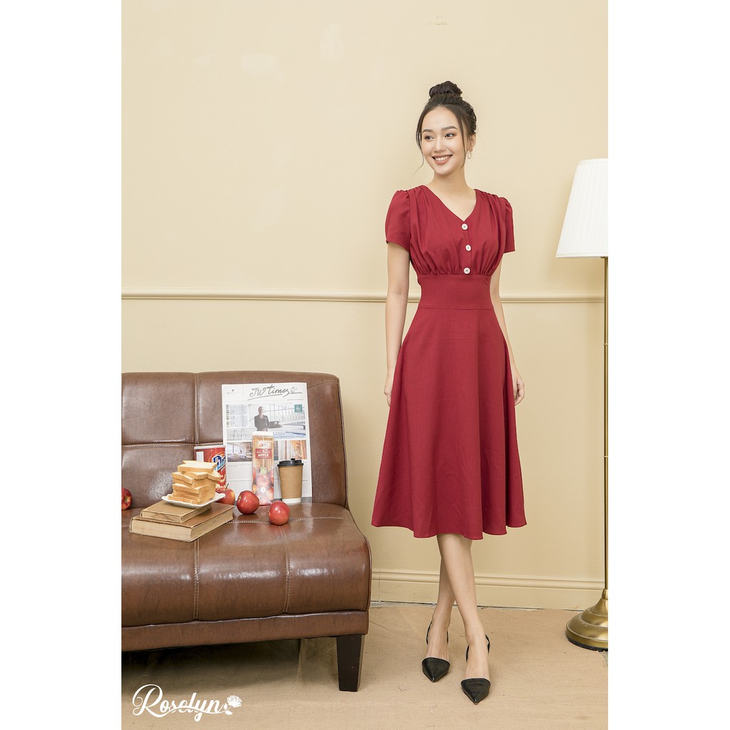 Váy đỏ xếp chân ngực Roselyn Laila Dress