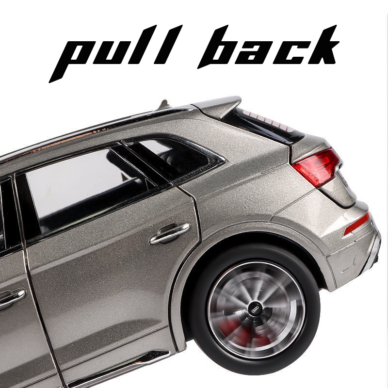 Mô Hình Xe Hơi Audi Q5 Bằng Hợp Kim Tỉ Lệ 1: 24 Có Đèn Và Nhạc