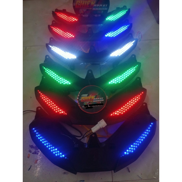 Demi lưới Exciter 150 làm hoàn chỉnh có đèn zắc cắm như zin.