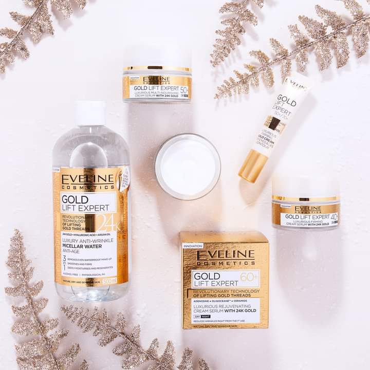 Nước tẩy trang Eveline Gold Lift Expert chống nhăn da 3 trong 1 - chai 500 ML