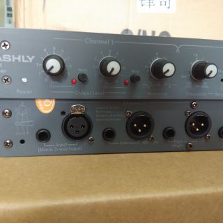 Crossover ashly xr-1001