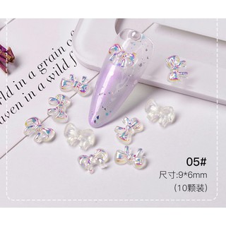 Set phụ Kiện Trang Trí Móng pha lê trong suốt  ( 1 set mix 10 nơ gấu)