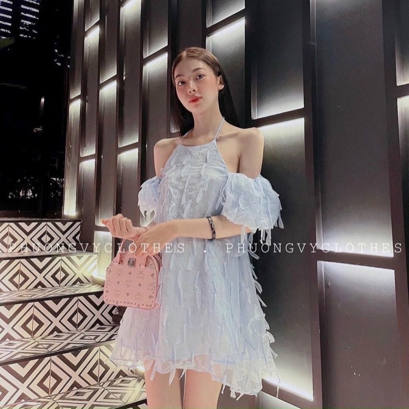 Đầm xanh lông vũ cổ yếm rớt vai VIBED