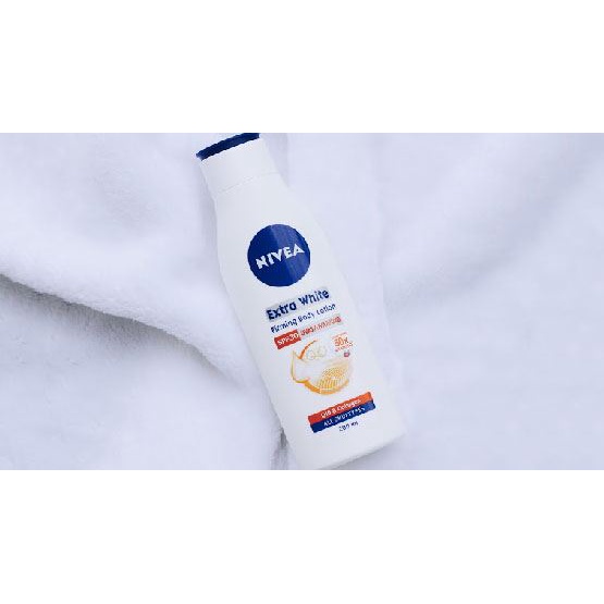 Dưỡng thể Nivea Lotion 200ml - Instant White (Mỹ)