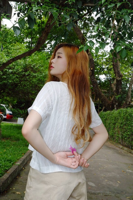 Áo kiểu nữ tay ngắn nút hông Croptop Freesize Basic Góc của Lam | BigBuy360 - bigbuy360.vn