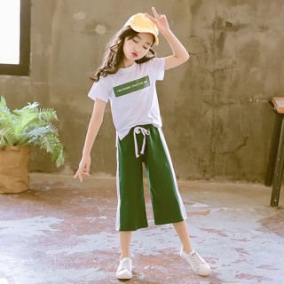 Set ao phông quần ống rộng ha hien