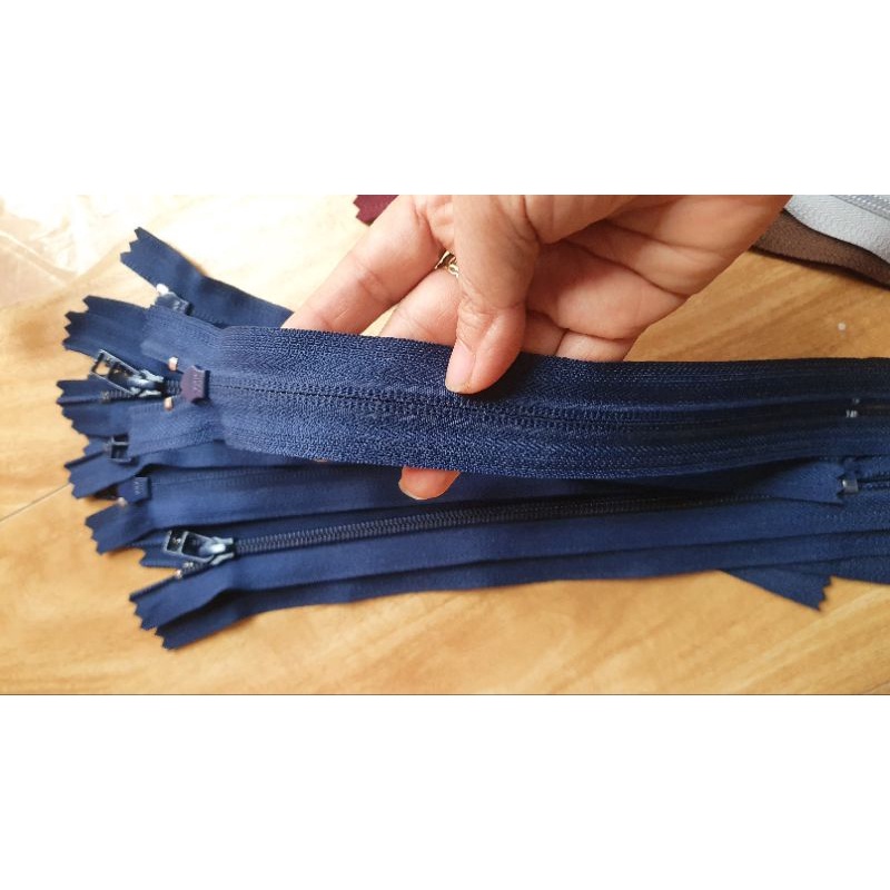 Size 25cm dây khóa kéo nhựa ykk răng 5