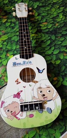 Đàn Ukulele Soprano Hoạt Hình CB249