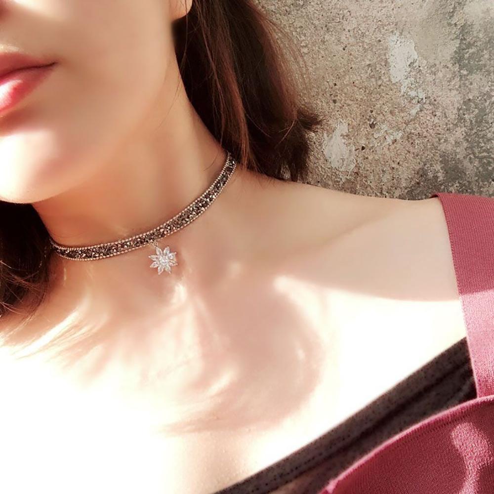 Vòng cổ Mặt Hình Hoa Băng Thời Trang Cho Nữ