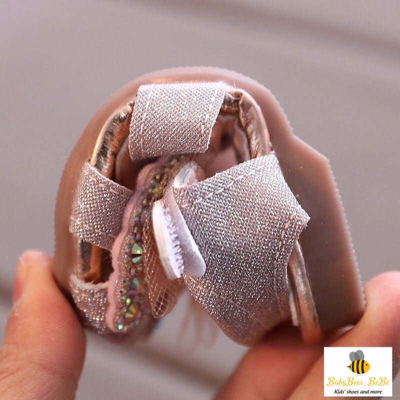 Sandal rọ hở mũi tập đi bé gái - Dép quai hậu nơ ren nhiều lớp đính kim sa lấp lánh cho bé, đế kếp A107 (sz 15-19;21-25)