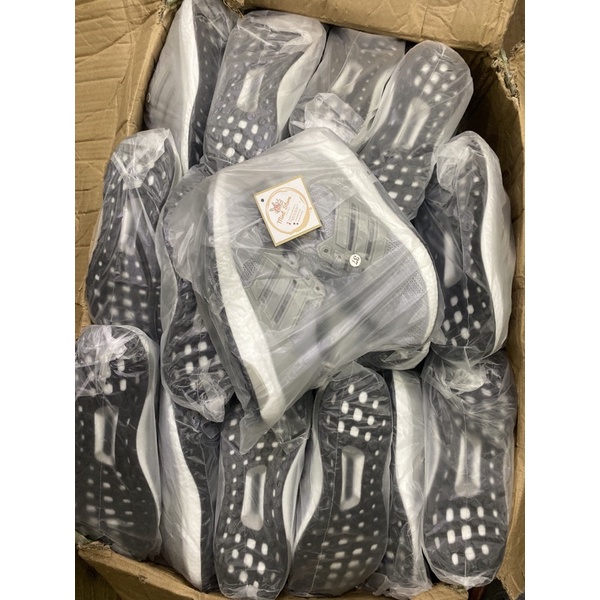 Giày thể thao sneaker ultra boost 4.0 xámo