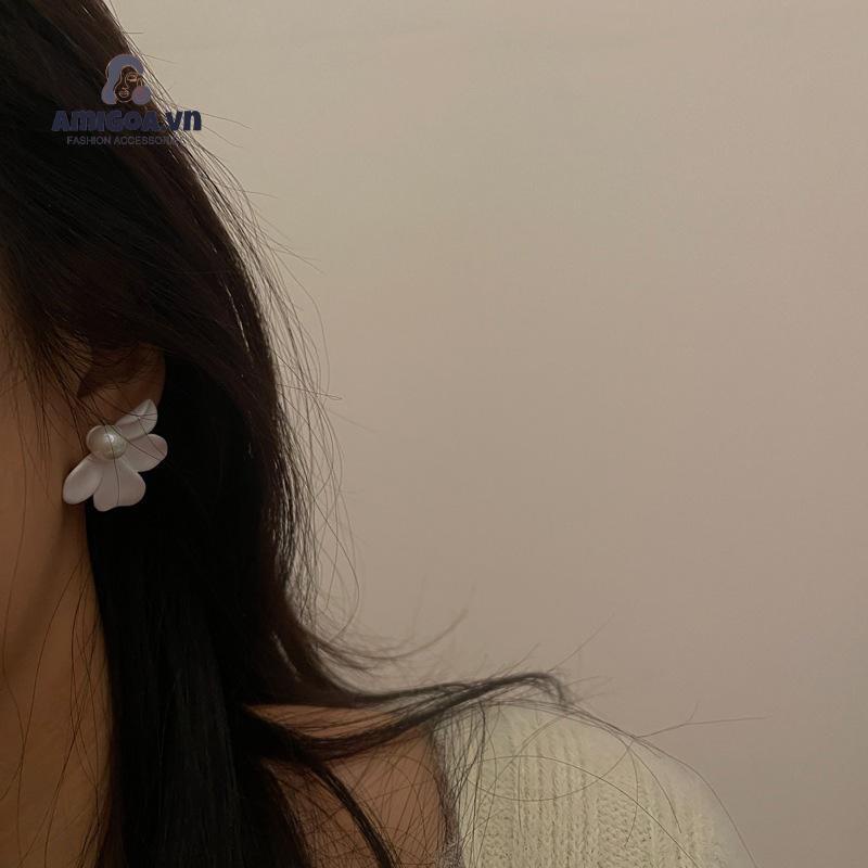✨✨Bông Tai Đinh Tán Hình Cánh Hoa Cánh Hoa Siêu Nữ Tính S925