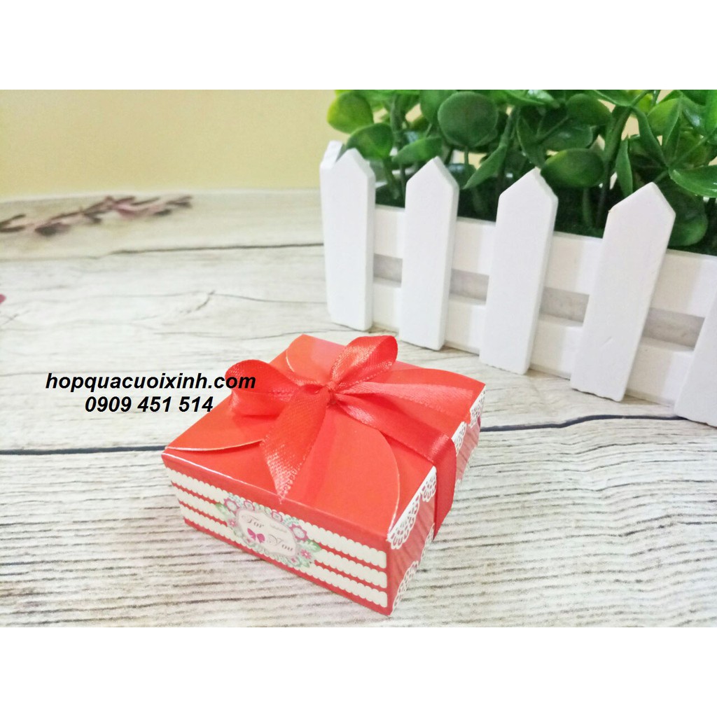 Set 100 hộp quà 16D