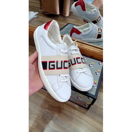 Giày GC sơn tùng hot trent 2021 - Bảo Hành 12 tháng- Khâu chỉ viền