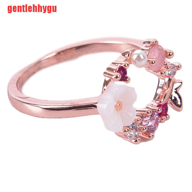 Nhẫn Cưới Mạ Vàng Hình Hoa Và Bướm Đính Đá Zircon