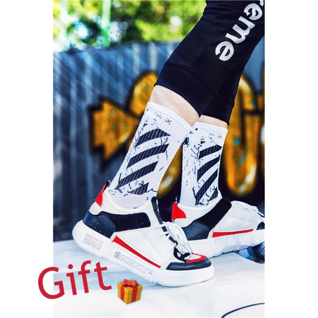 Áo sơ mi hoạ tiết tay ngắn phom unisex (bàn tay) | BigBuy360 - bigbuy360.vn