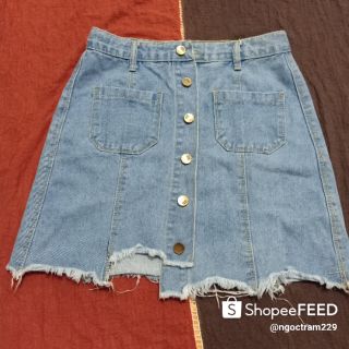 Chân váy jeans 2hand lựa mẫu trên live