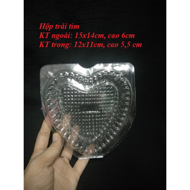 BỘ 100 HỘP NHỰA ĐỰNG BÁNH HÌNH TRÁI TIM, KÍCH THƯỚC  12 X 11 CM X 5 CM
