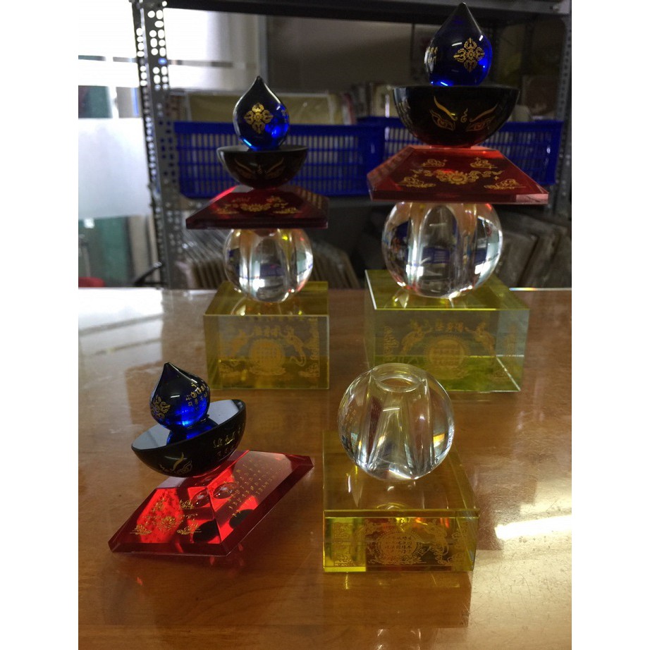 Tháp xá lợi Phật pha lê 05 màu nhỏ gọn