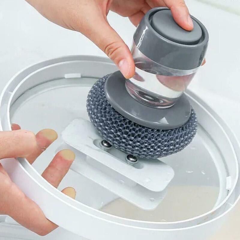 Cọ xoong ,nồi,đồ dùng bát địa có tay cầm kèm bình để dầu rửa, dụng cụ chà cọ