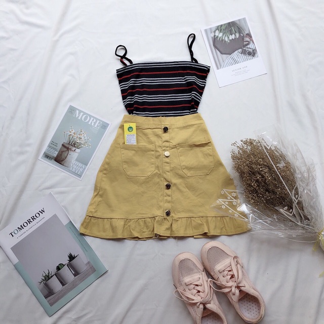 Chân váy kaki đuôi cá phối nút có túi | BigBuy360 - bigbuy360.vn