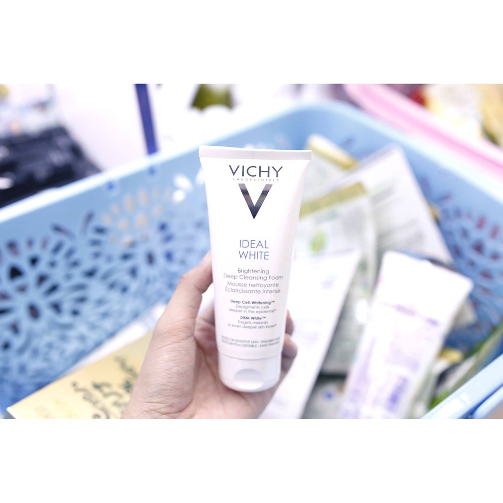 Sữa rửa mặt tạo bọt dưỡng trắng da Vichy Ideal White Brightening Deep Cleansing Foam 100ml