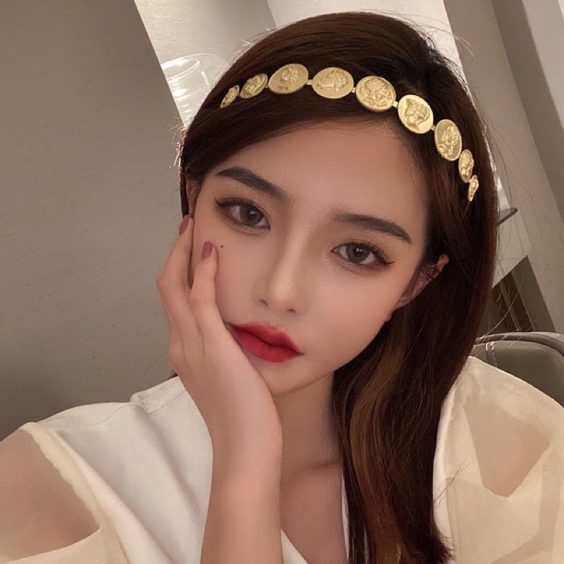 Cài tóc phong cách cổ điển - Cài tóc âu mỹ