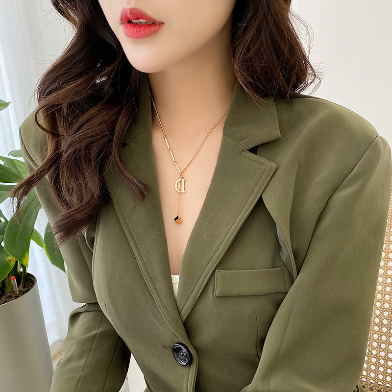 Vòng cổ mặt chữ D bằng thép titan phong cách Hàn Quốc dành cho nữ