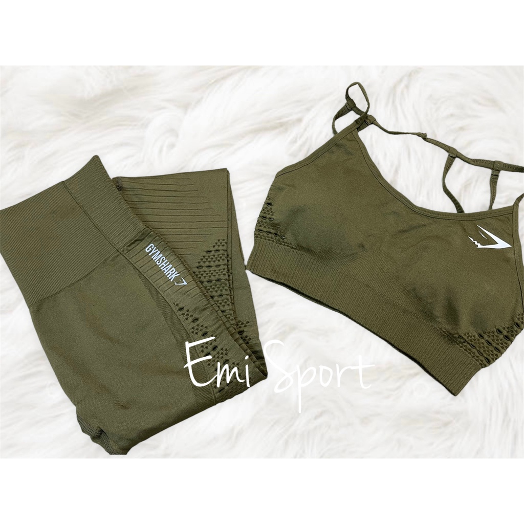 Bộ đồ tập GYM SHRK. Áo sport bra dây + quần lưng cao. Logo in