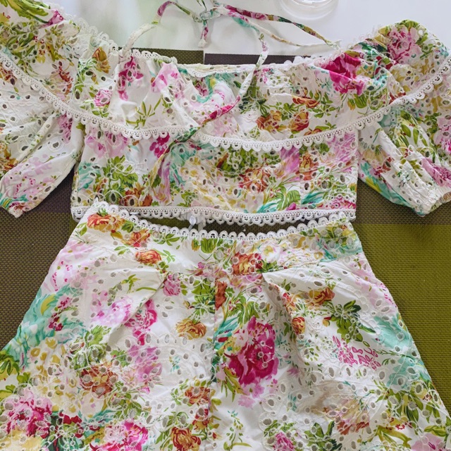 Set hoa đi biển