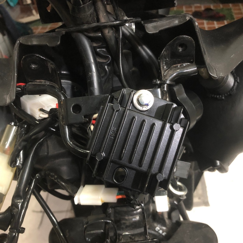 Sạc xe máy SU GD toàn kì HCE chính hãng cho xe độ nhiều điện, TikTakMoto