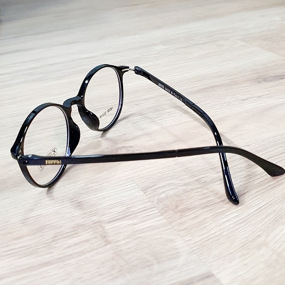Mắt Kính Gọng Nhựa Chân Dẻo Tròng Mika Không Độ Form Tròn Kích Thước Ngang Tổng Thể 13cm Xinh Xắn Gồm 2 Màu Chọn Lựa
